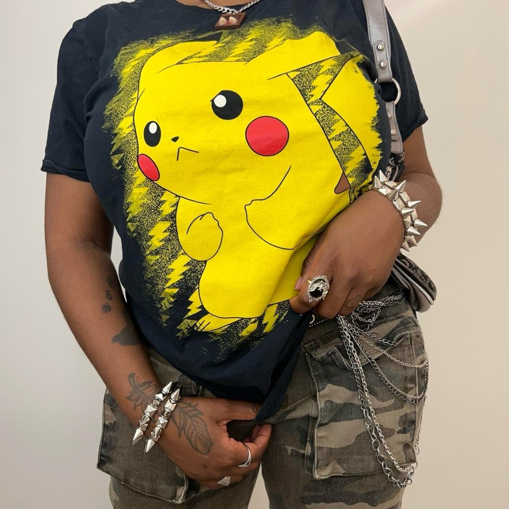 Pokémon Pikachu graphic tee